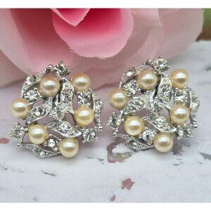 Silver Tone Crystal & Faux Pearl Cluster Earrings Screw Back Formal Beautiful 1"